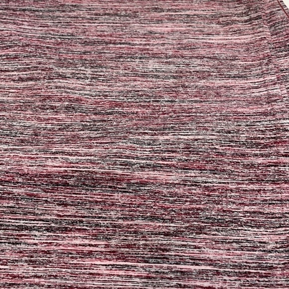 Beautiful Lululemon Vanessa Pink/Black Scarf-EUC - Picture 6 of 7